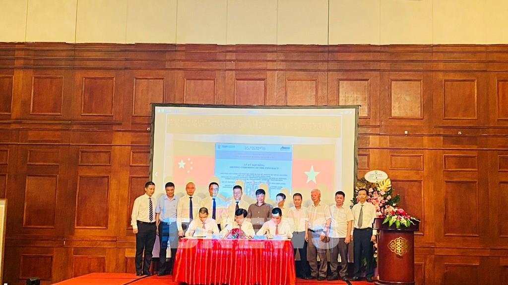 VICEM Bút Sơn ký hợp đồng gói thầu số 1, dự án tận dụng nhiệt thừa để phát điện