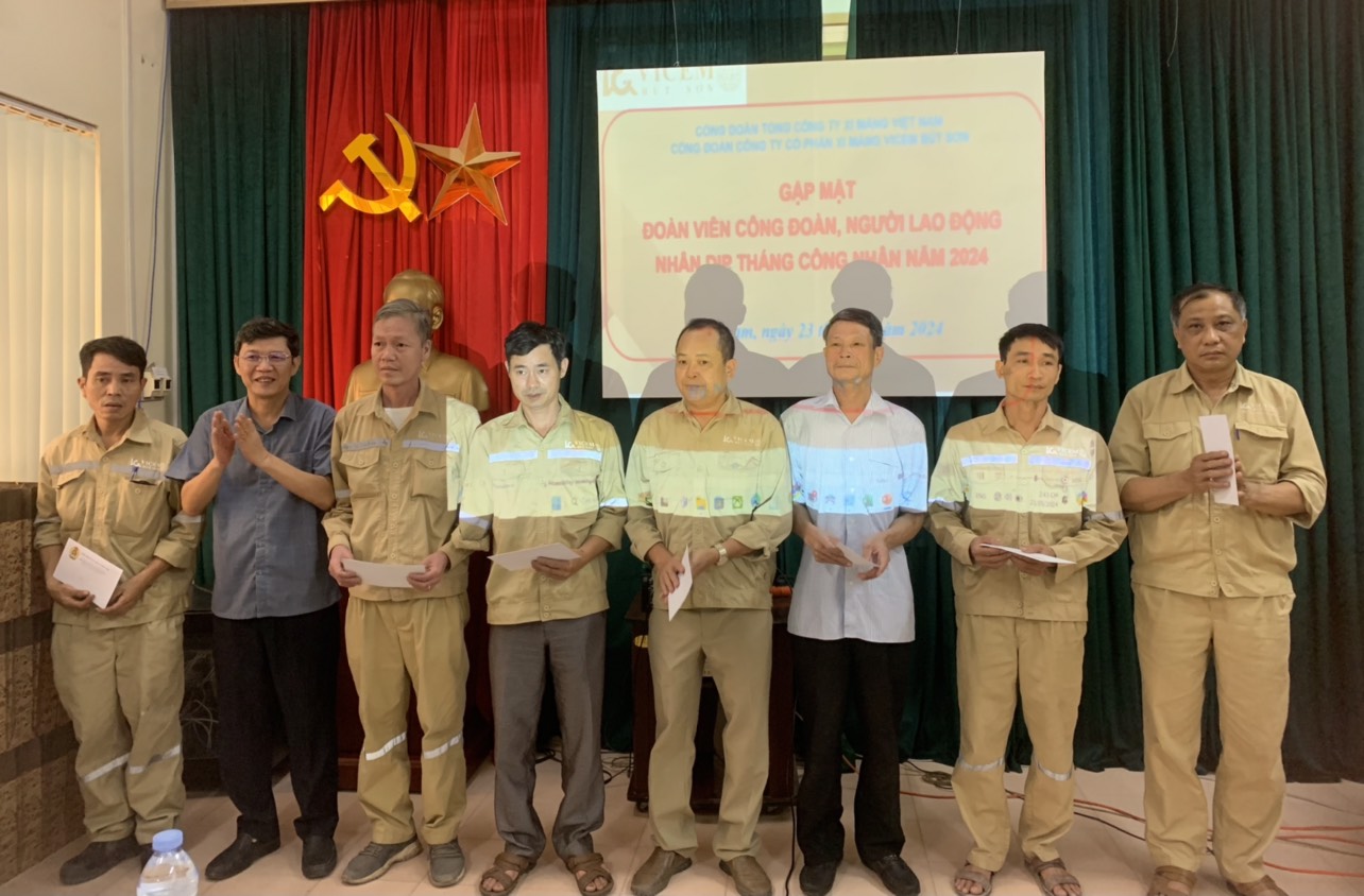 120 nam nganh xi mang nguoi vicem viet khuc trang ca