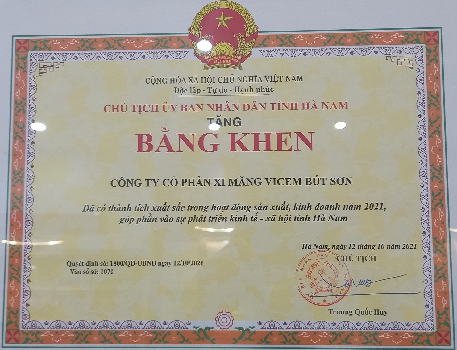 Bằng  khen của tỉnh 1