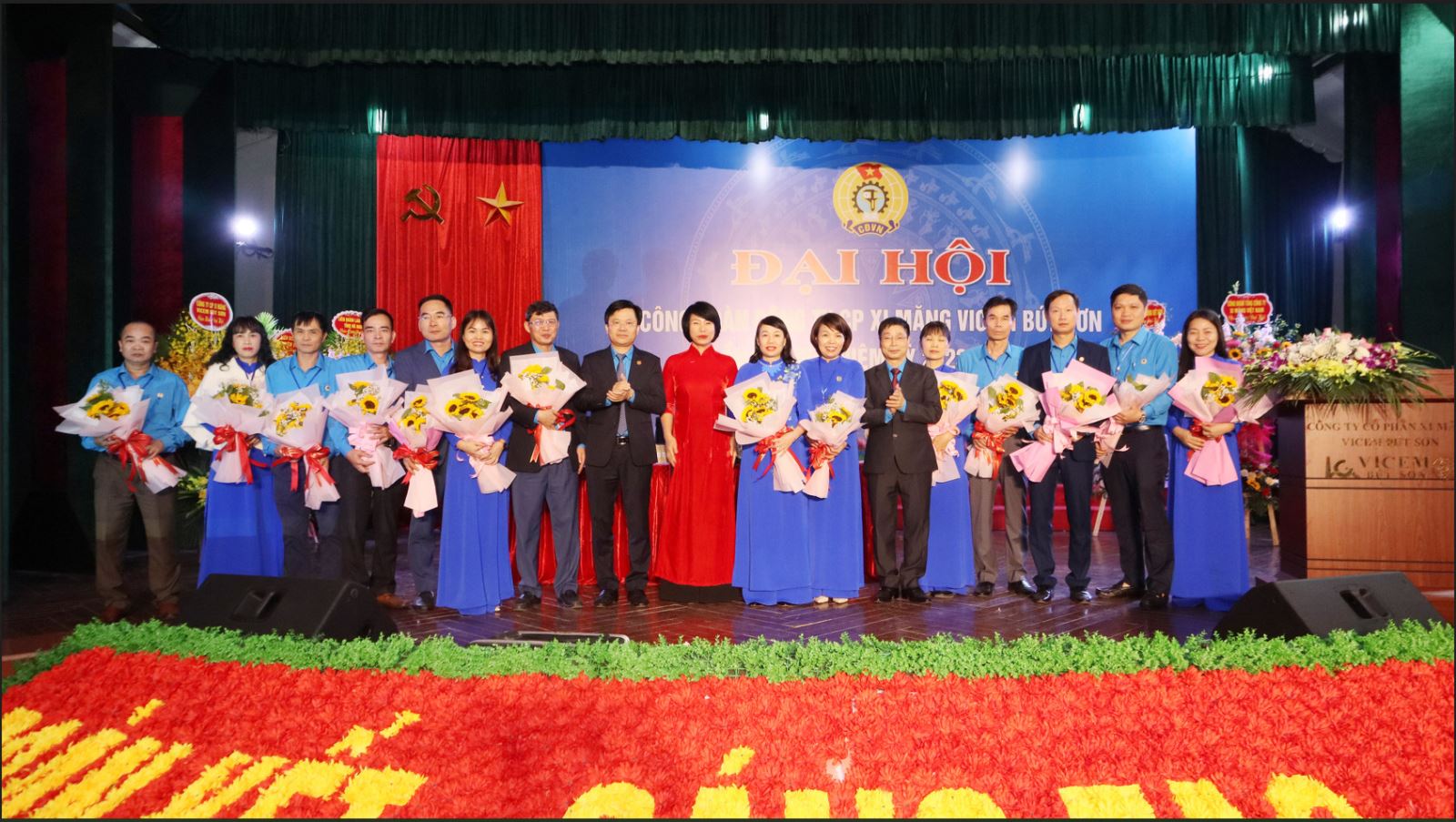 120 nam nganh xi mang nguoi vicem viet khuc trang ca